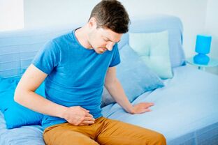 A dor no abdome é o primeiro sinal de prostatite inminente